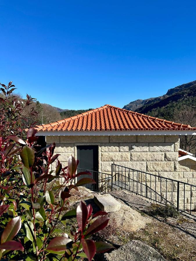 カンポ・ド・ジェレッス Casa Fraga Do Suadouroヴィラ エクステリア 写真
